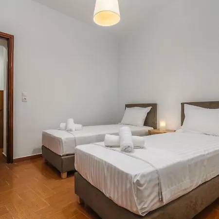 Lovely Maisonette In Beautiful Milos Island! *
