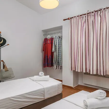 Lovely Maisonette In Beautiful Milos Island! * アダマス